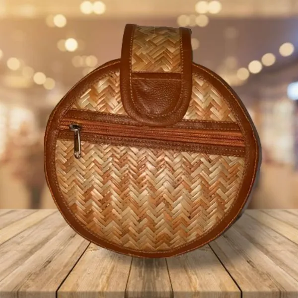 Handcrafted Round Shital Pati & Jute Sling Bag