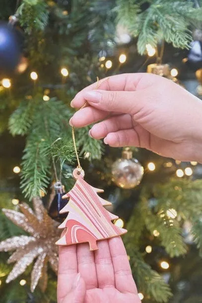 Keepsake Marble Ornament Greeting CardTree Joyful Red